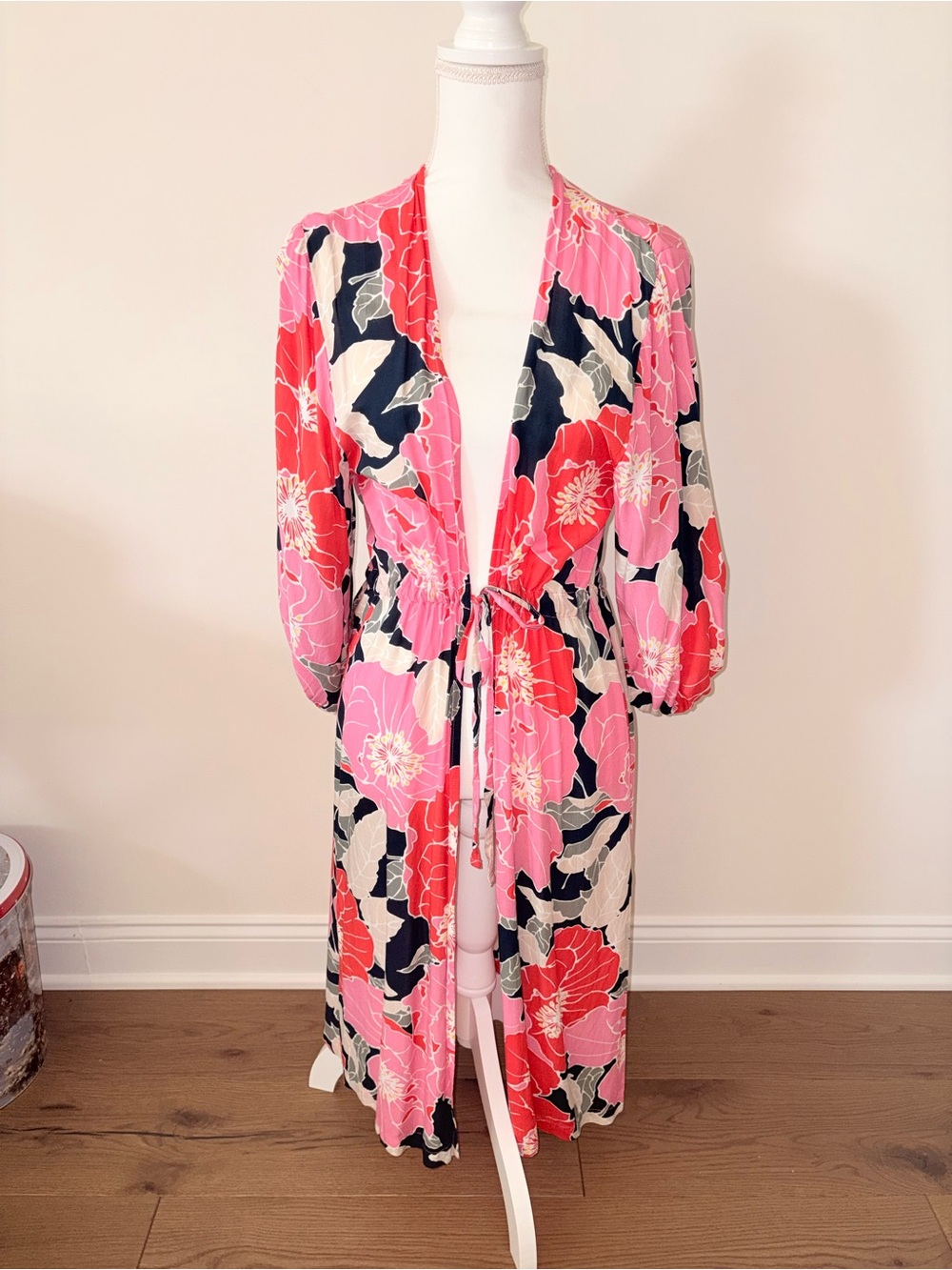 LOFT Floral Tie-Waist Kimono Robe in Pink, Red & Navy